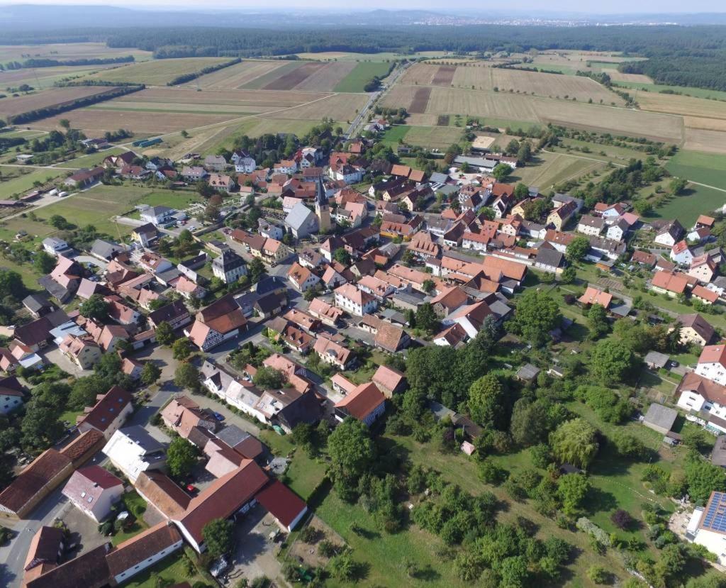 Geisfeld Hof 63公寓 外观 照片